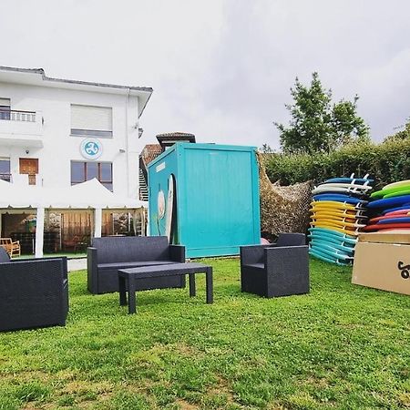 Llanes Surfcamp & Hostel Buitenkant foto