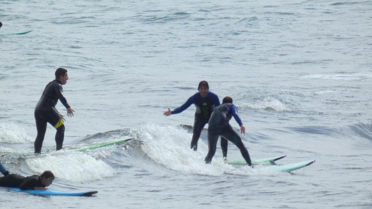 Llanes Surfcamp & Hostel Buitenkant foto