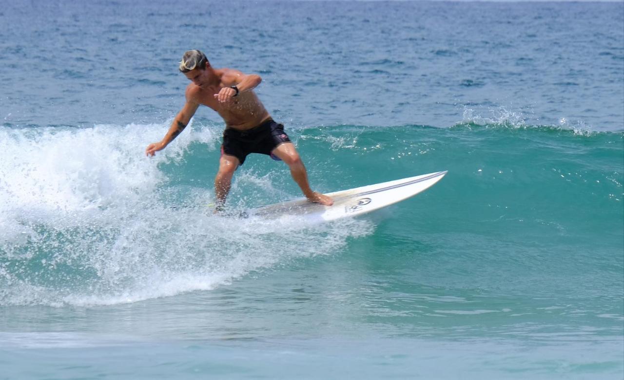 Llanes Surfcamp & Hostel Buitenkant foto